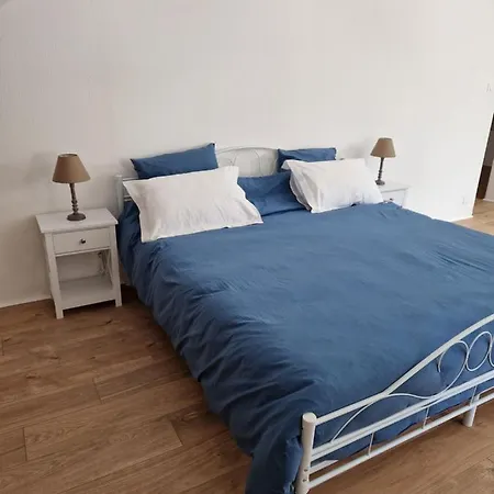 Maison Familiale De 280m² Casa vacanze Alboussière