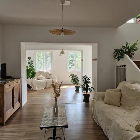 Hébergement de vacances Maison Familiale De 280m² *